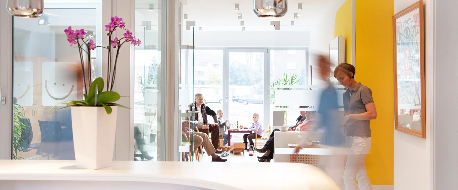 Einblick in die Zahnarztpraxis Krebs Ribbat und Partner